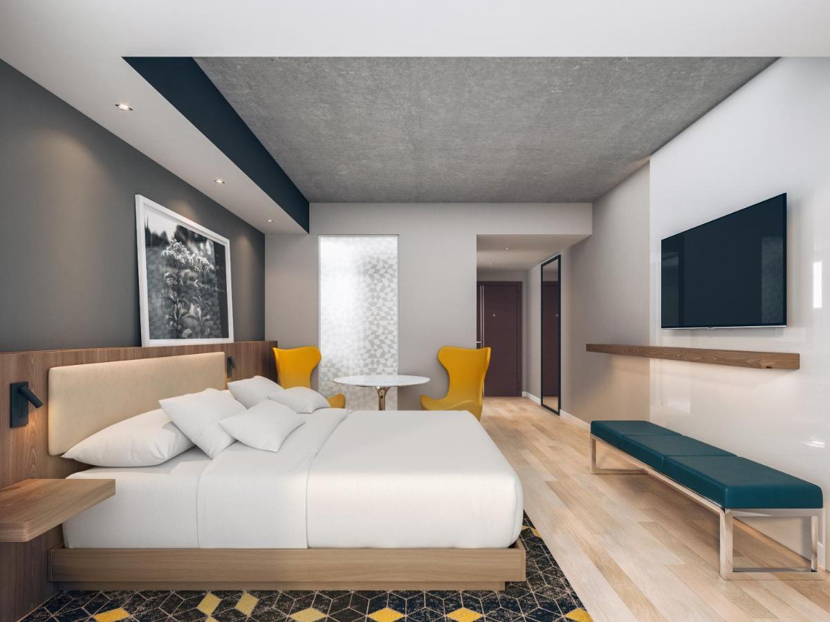 Humaniti Hotel Montreal, Autograph Collection Exterior photo