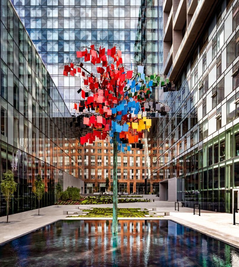 Humaniti Hotel Montreal, Autograph Collection Exterior photo