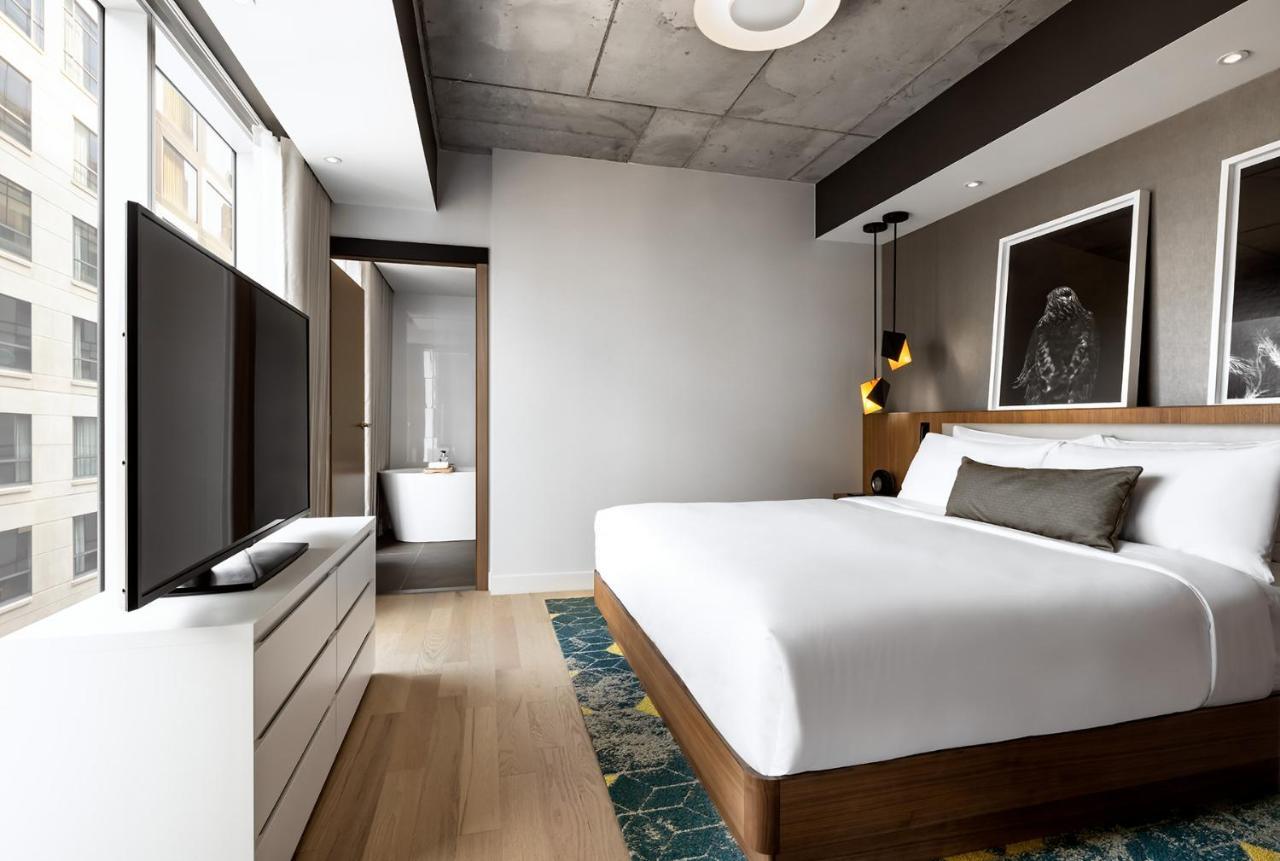 Humaniti Hotel Montreal, Autograph Collection Exterior photo